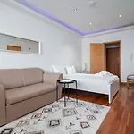 Guestready - Central Converted Mews In Bayswater