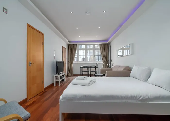 Guestready - Central Converted Mews In Bayswater